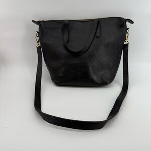 Cuyana Crossbody bag black‎ leather tote crossbody bag gold hardware slouchy